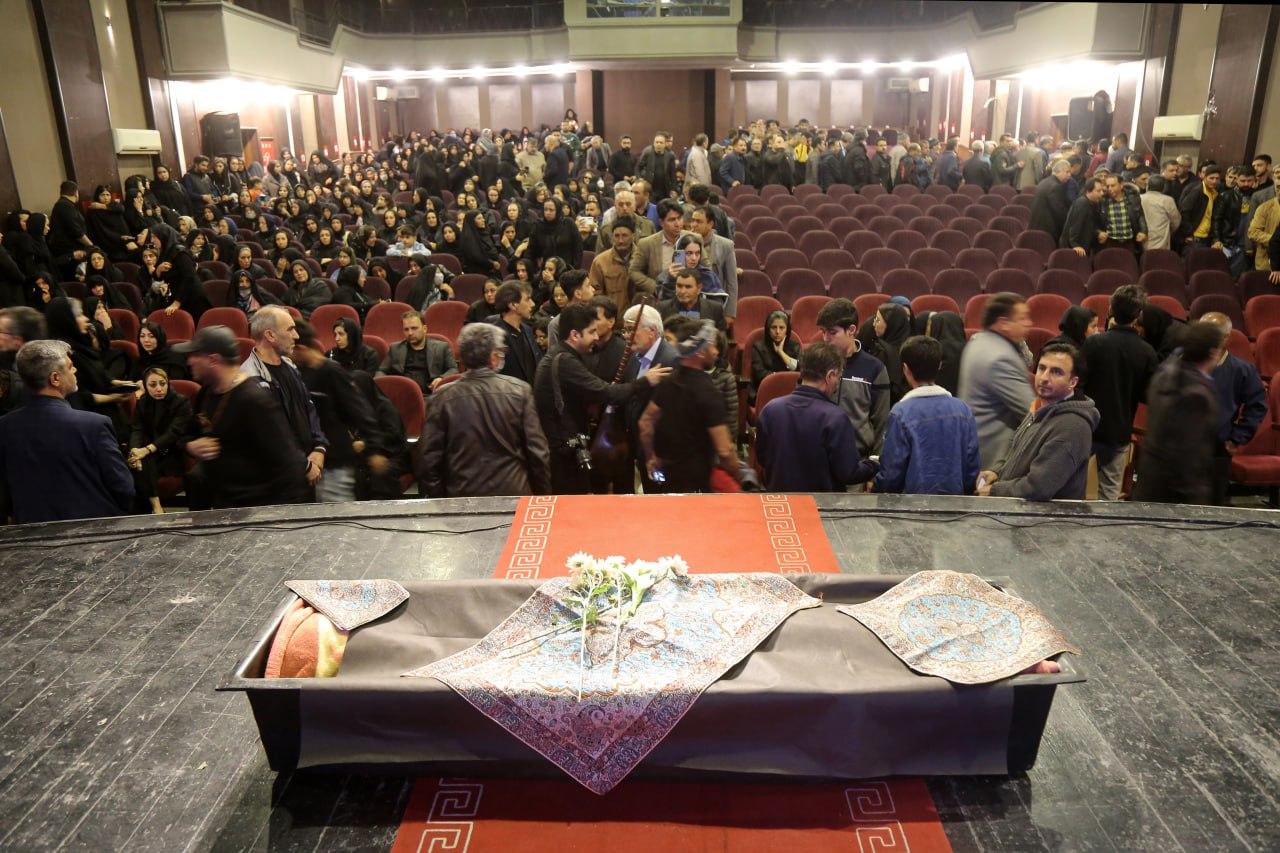 مراسم تشییع پیکر خنیاگر نغمه‌ها و آیین‌های مذهبی خراسان شمالی